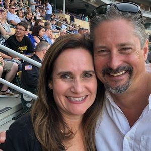 Meet your Posher, Cynthia